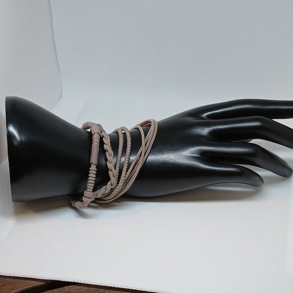 NWOT Set of 4 Brown Adjustable Braided String Bracelets Jewelry Accessories #13 - Picture 2 of 10